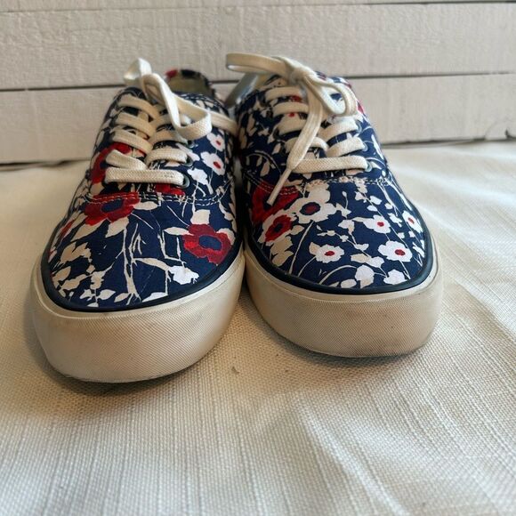 SeaVees Legend Trina Turk Poplin Twill Floral Sneakers 8 - Picture 3 of 6